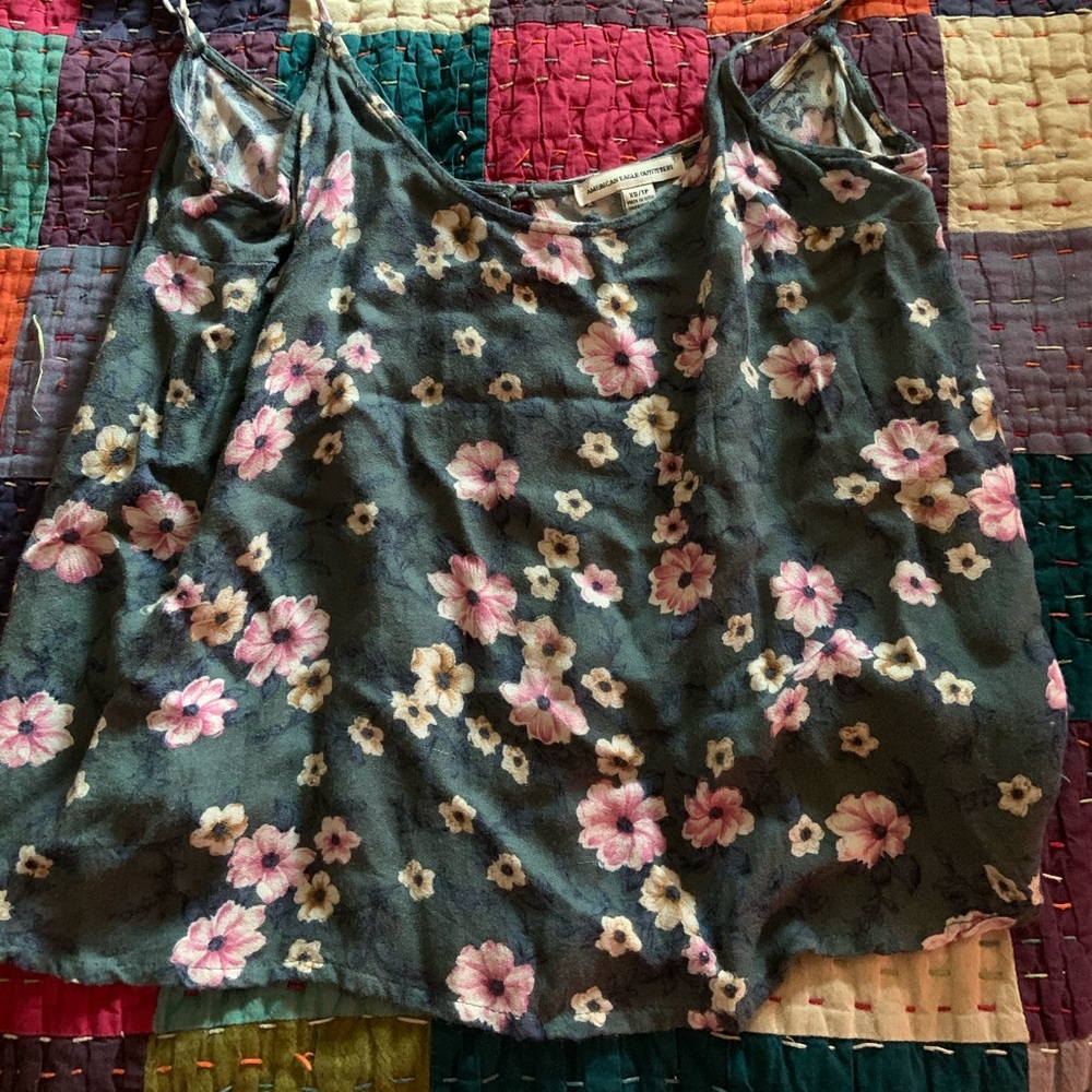 AE floral cropped tank